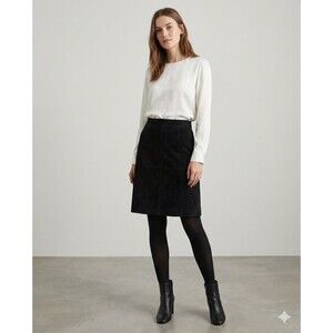 The Limited Women’s Black Suede Leather Skirt Back Zip Sz 4